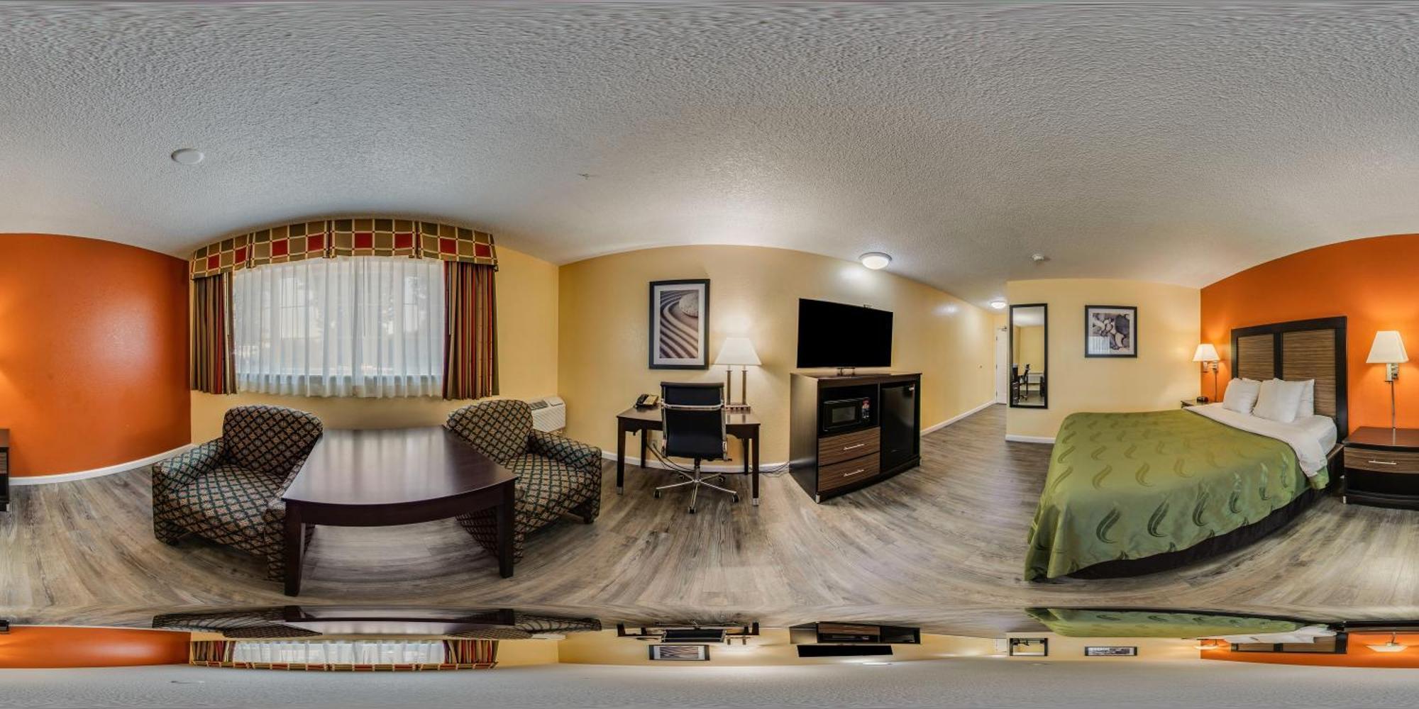 Quality Inn & Suites Medford Airport Exterior foto